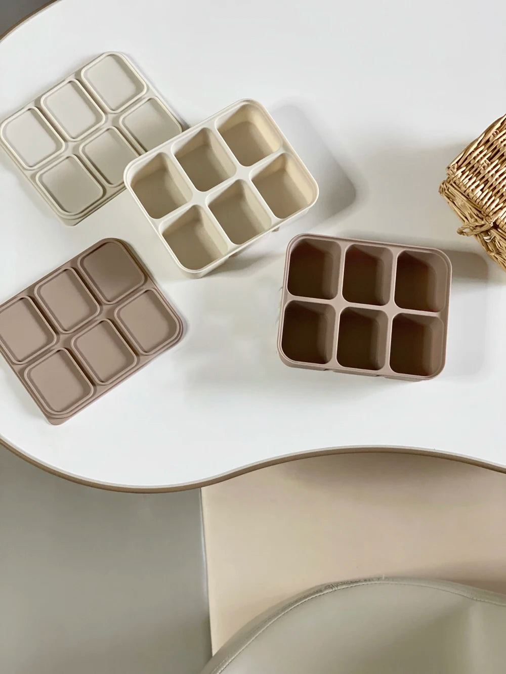 Hot sale 12 grid  Cube Trays For Freezer Ice Ball Maker Mold Mini square Ice Cube Mold with Lid Making